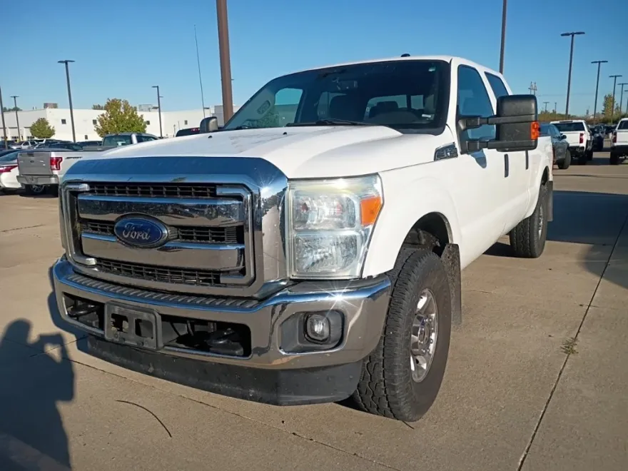 2016 Ford F-250 Lariat photo 1