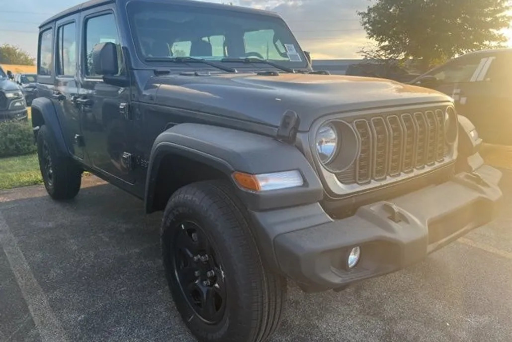 2025 Jeep Wrangler photo 1