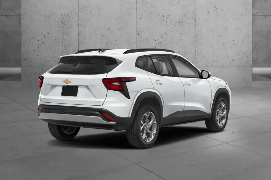 2025 Chevrolet Trax photo 1