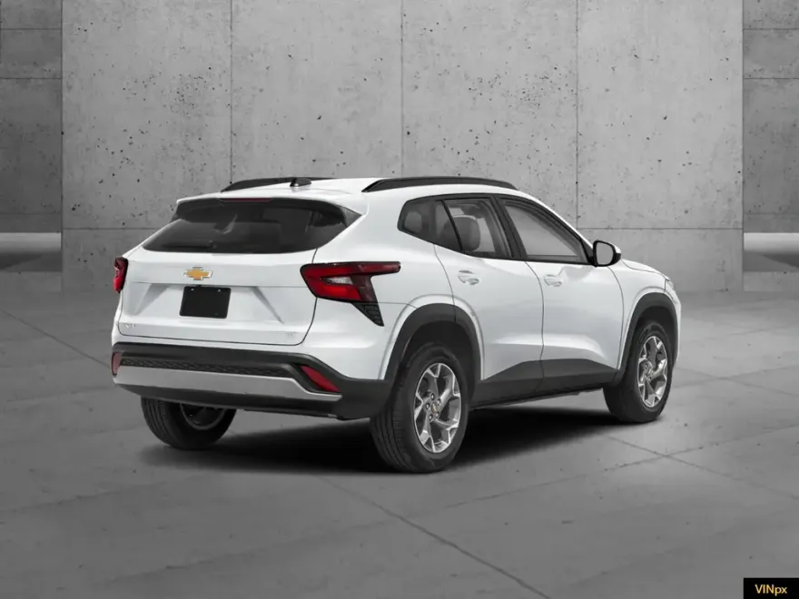 2025 Chevrolet Trax photo 1