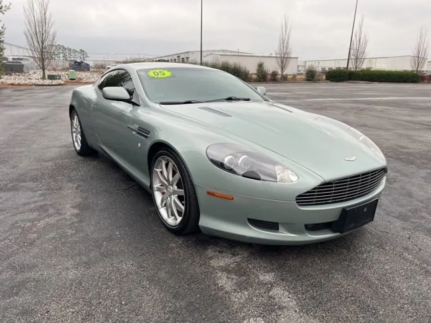 2005 Aston Martin DB9 photo 1