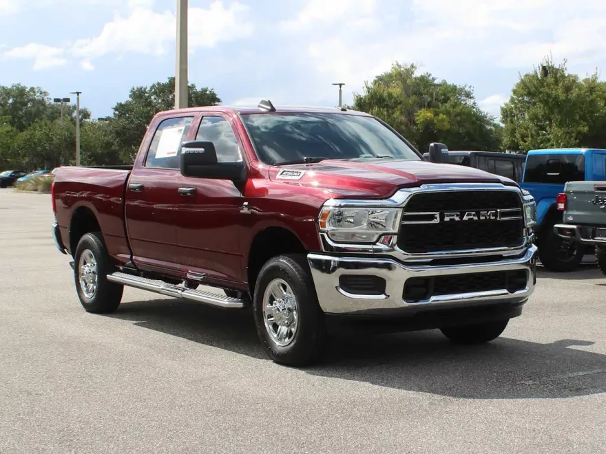 2024 Ram 2500 Tradesman photo 1
