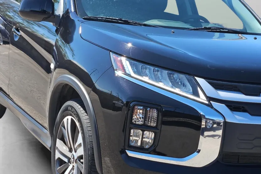 2022 Mitsubishi Outlander Sport SE photo 1