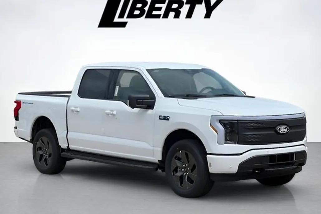 2025 Ford F-150 Lightning photo 1