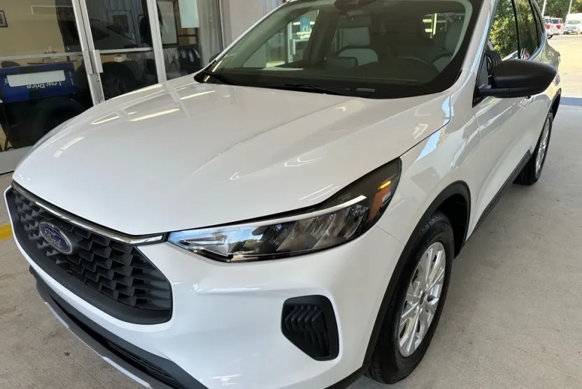 2026 Ford Escape Active photo 1