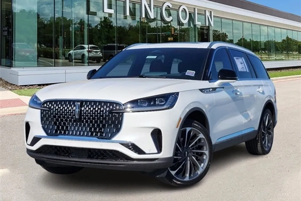 2025 Lincoln Aviator Reserve photo 1