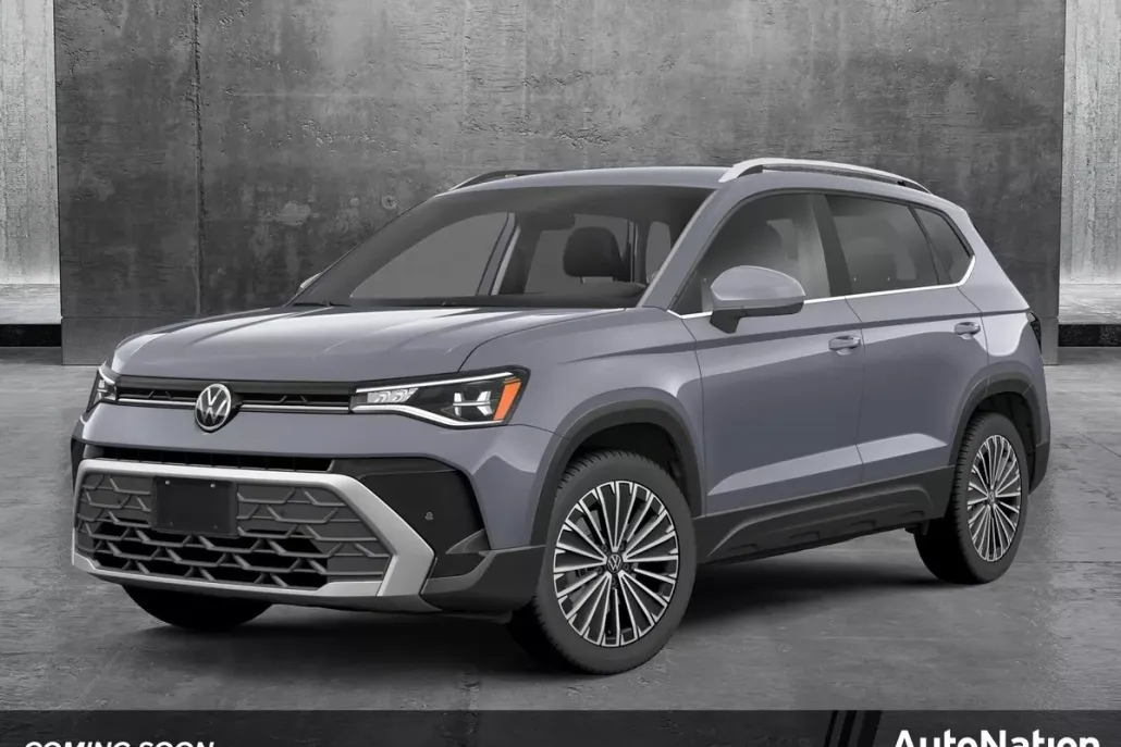 2025 Volkswagen Taos SE photo 1