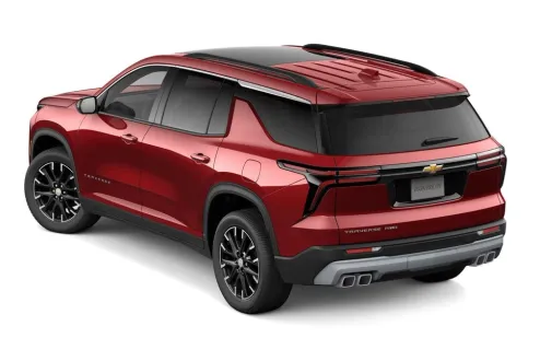2025 Chevrolet Traverse photo 3