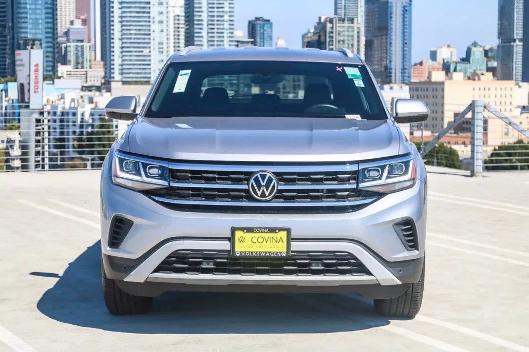 2022 Volkswagen Atlas Cross Sport SE Technology photo 1