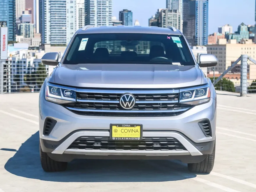 2022 Volkswagen Atlas Cross Sport SE Technology photo 1