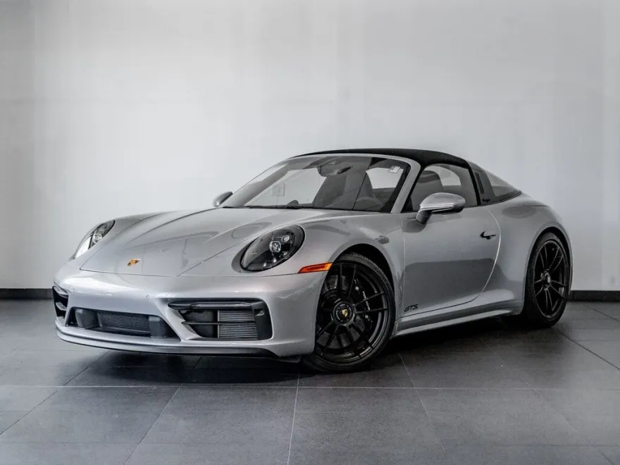 2024 Porsche 911 Targa 4 GTS photo 1