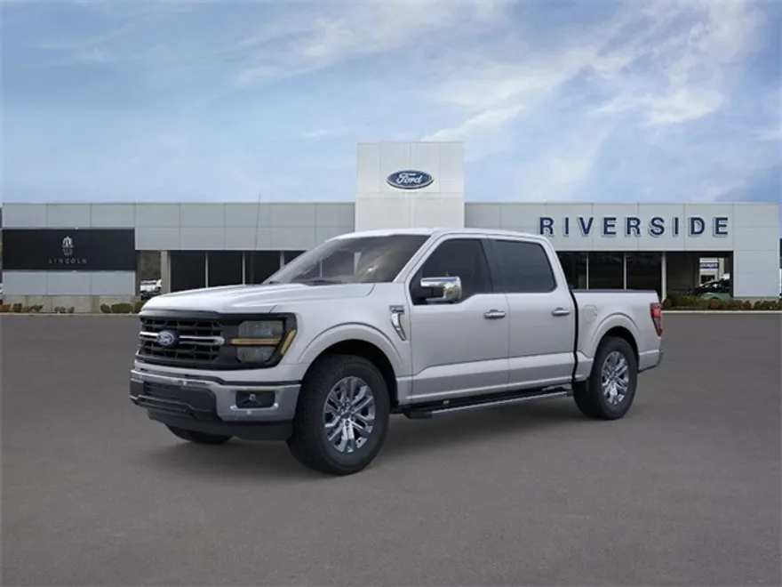 2025 Ford F-150 XLT photo 1