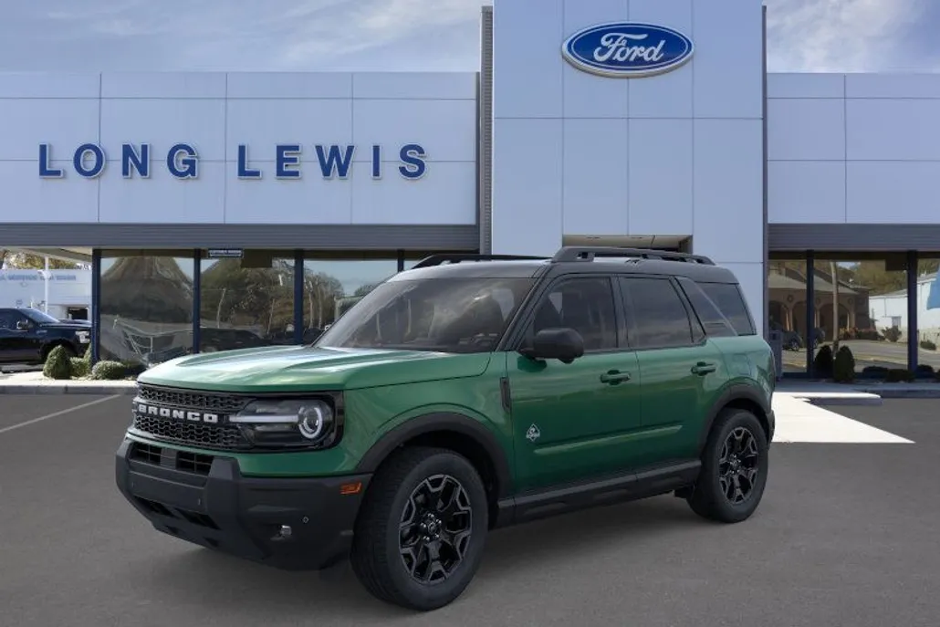 2025 Ford Bronco Sport Outer Banks photo 1