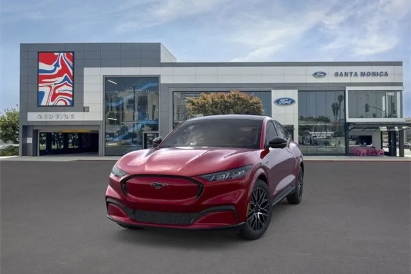 2025 Ford Mustang Mach-E Premium photo 1