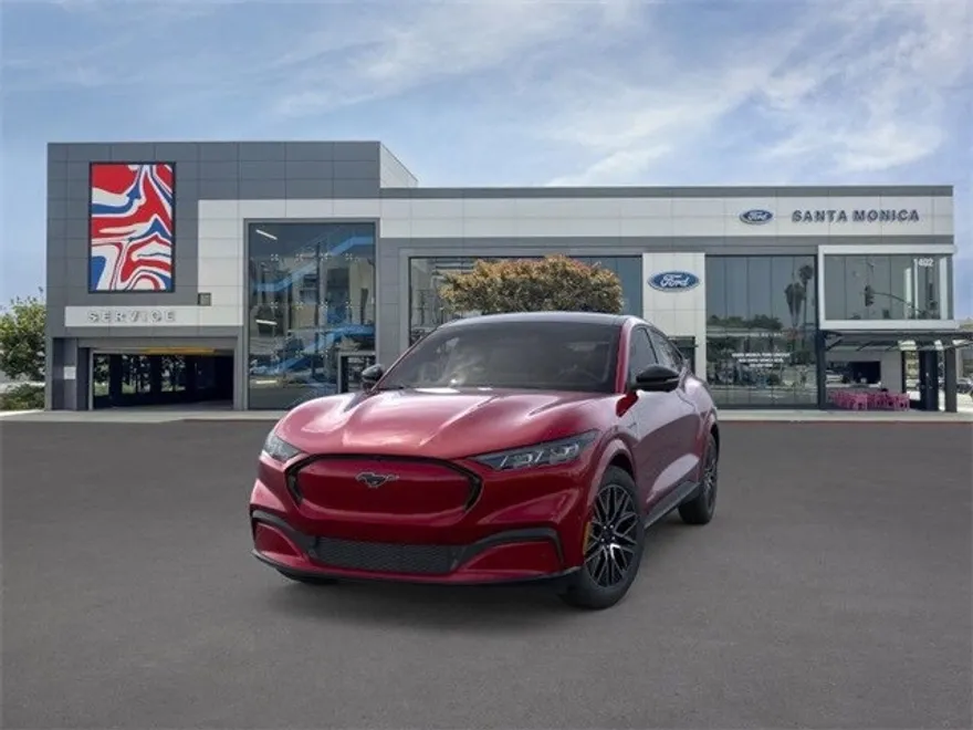 2025 Ford Mustang Mach-E Premium photo 1
