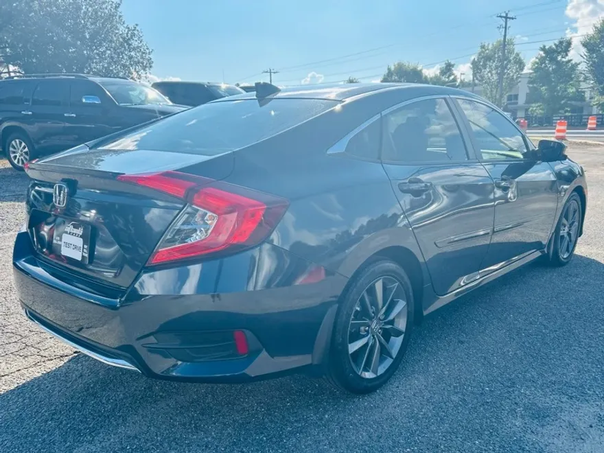 2019 Honda Civic EX photo 1