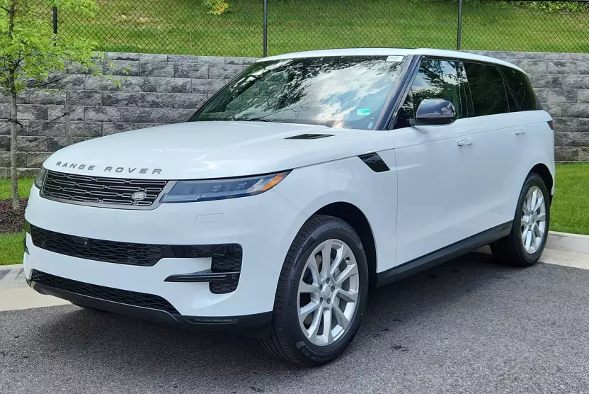 2025 Land Rover Range Rover Sport P360 S photo 1