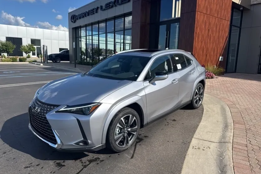 2025 Lexus UX Premium photo 1