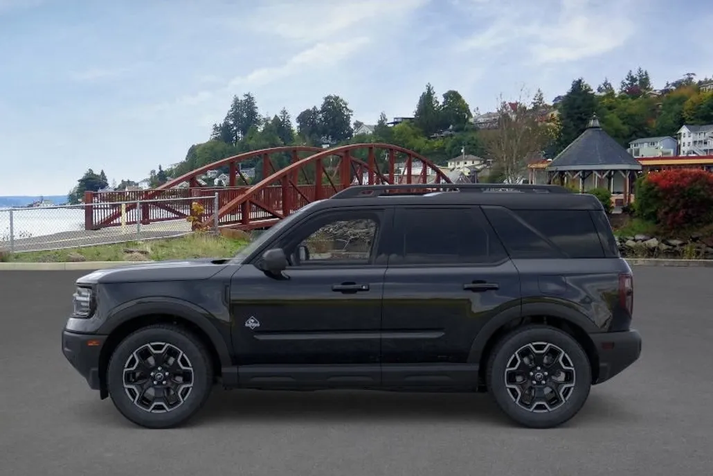 2025 Ford Bronco Sport Outer Banks photo 1