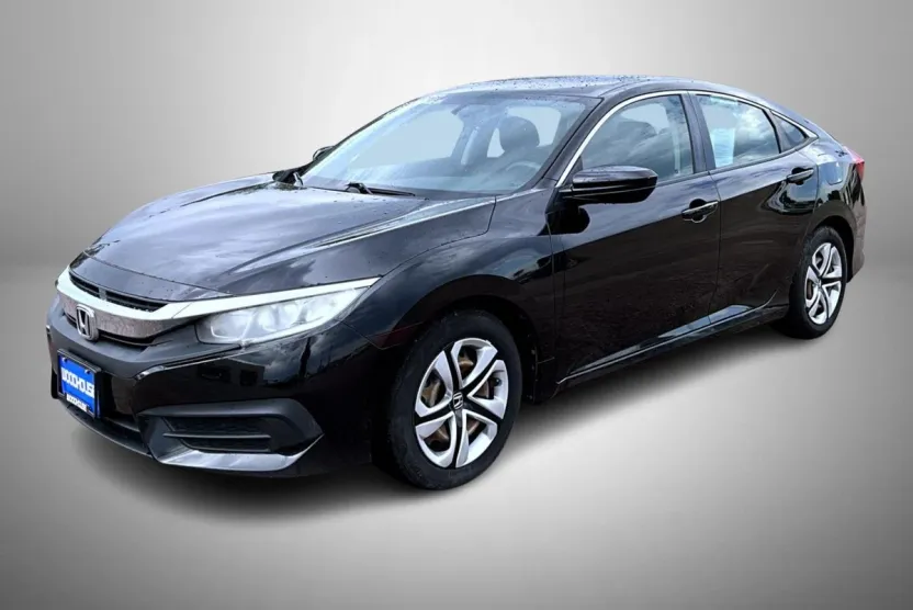 2017 Honda Civic LX photo 1