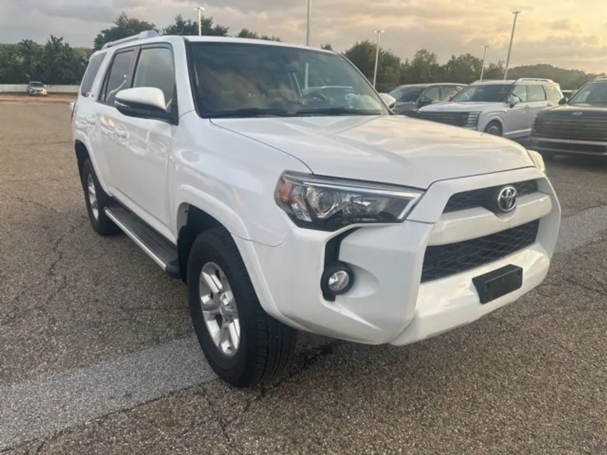 2018 Toyota 4Runner SR5 Premium photo 1