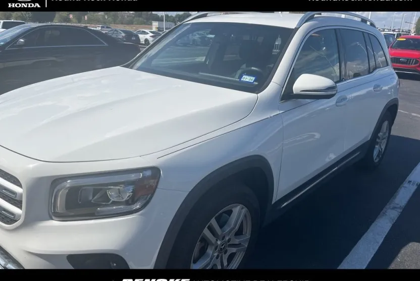 2020 Mercedes Benz GLB 250 photo 1