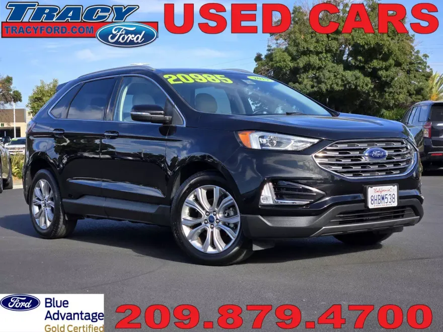 2019 Ford Edge Titanium photo 1