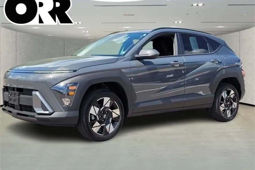 2025 Hyundai Kona SEL photo 1
