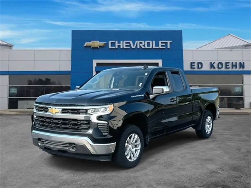 2023 Chevrolet Silverado 1500 LT photo 1