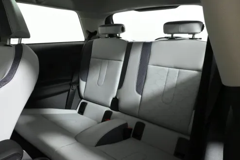2025 Mini Cooper Hardtop 2 Door photo 3