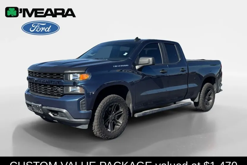 2019 Chevrolet Silverado 1500 Custom photo 1