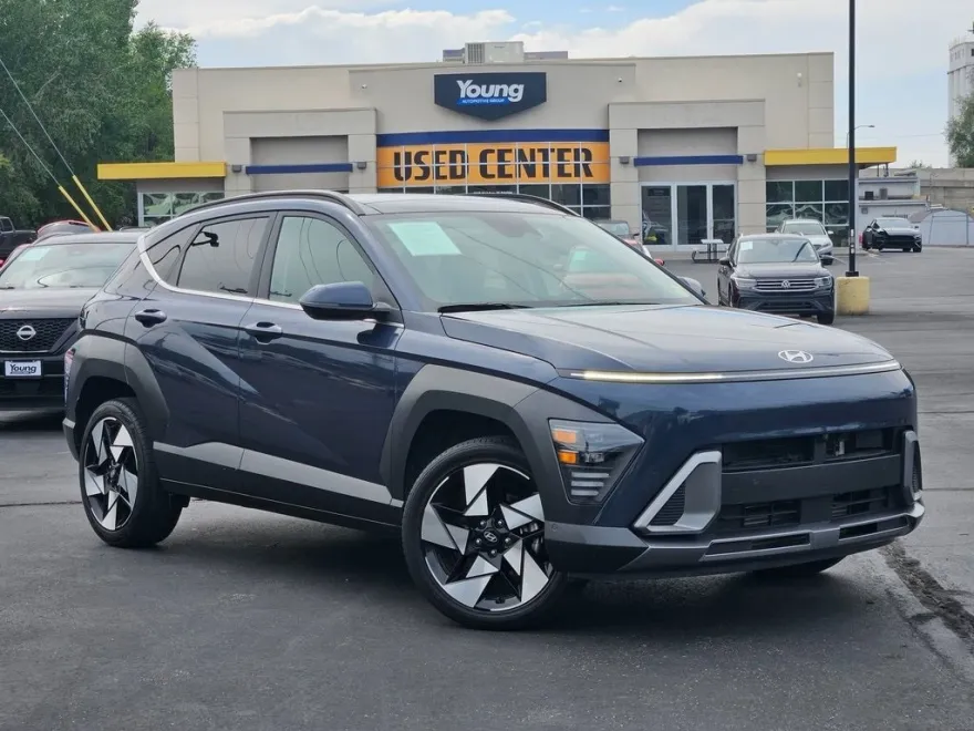 2024 Hyundai Kona Limited photo 1