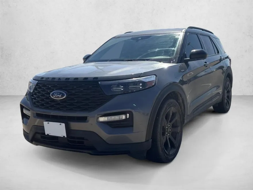 2023 Ford Explorer ST-Line photo 1