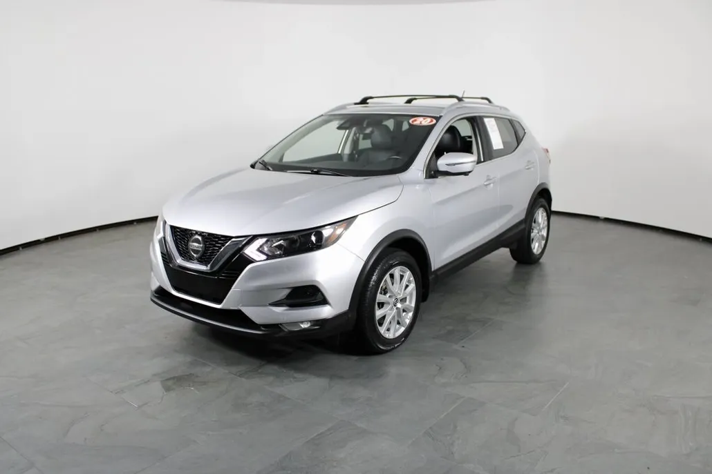 2020 Nissan Rogue Sport SV photo 1