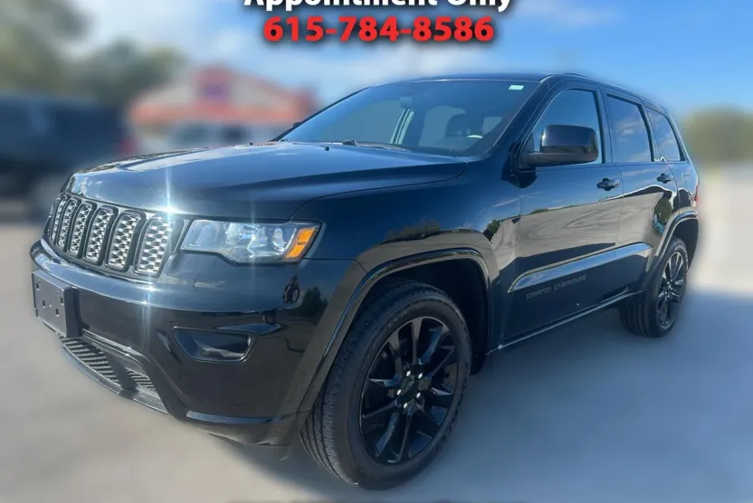 2018 Jeep Grand Cherokee Laredo photo 1