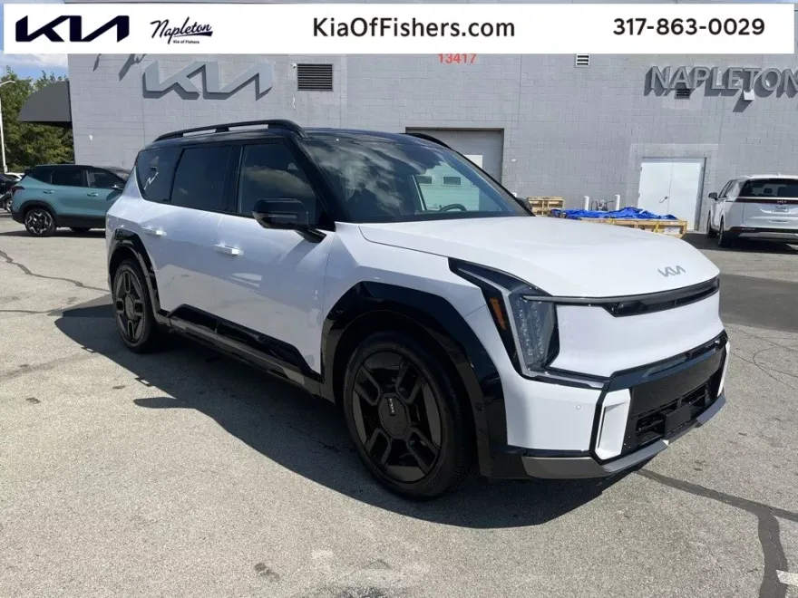 2026 Kia EV9 GT-Line photo 1