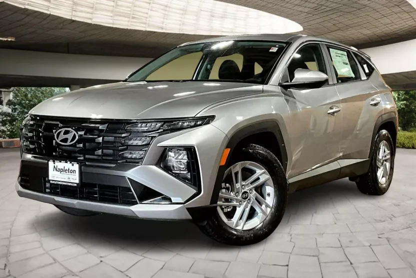 2026 Hyundai Tucson SE photo 1