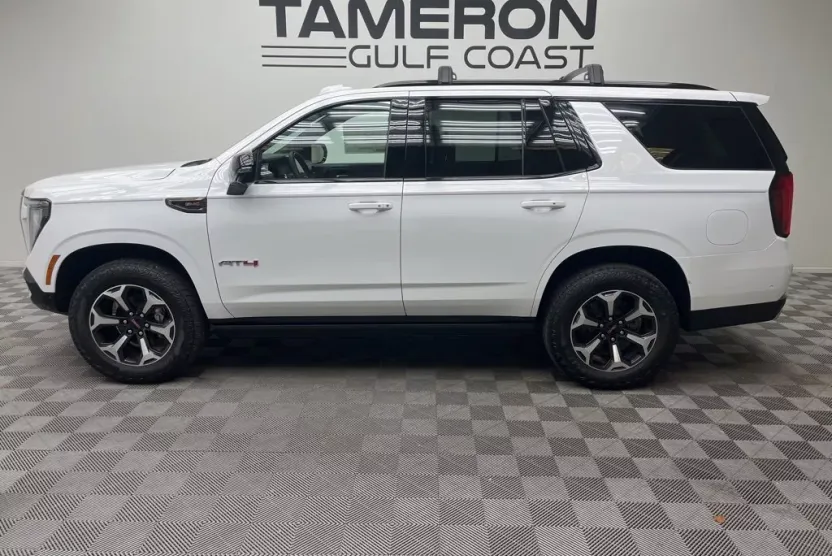 2026 Gmc Yukon AT4 Ultimate photo 1