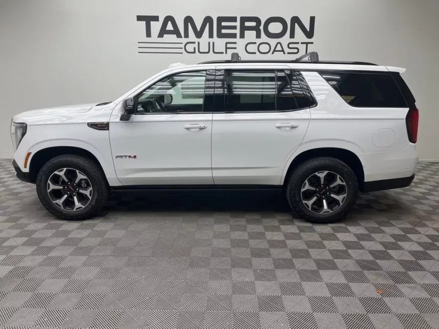 2026 Gmc Yukon AT4 Ultimate photo 1