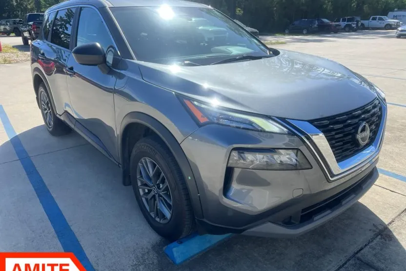 2023 Nissan Rogue S photo 1