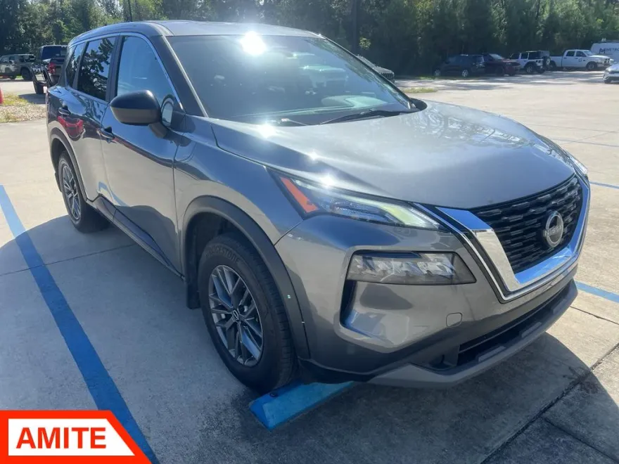 2023 Nissan Rogue S photo 1