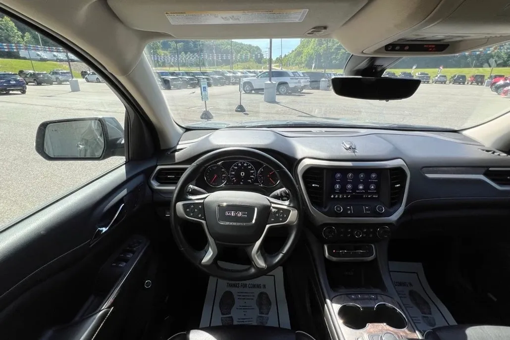 2021 Gmc Acadia Denali photo 1