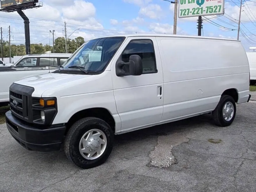 2012 Ford E-150 photo 1