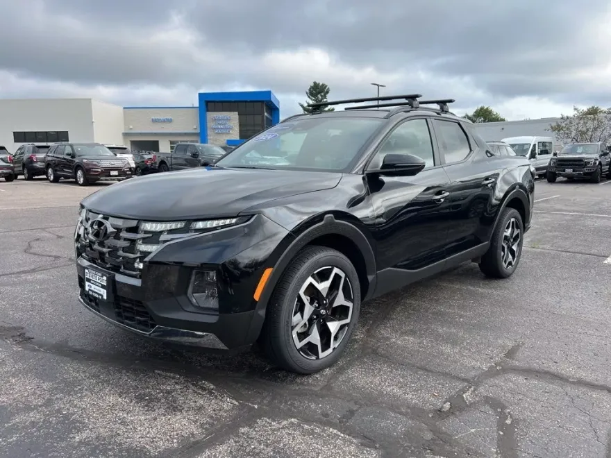 2024 Hyundai Santa Cruz Limited photo 1