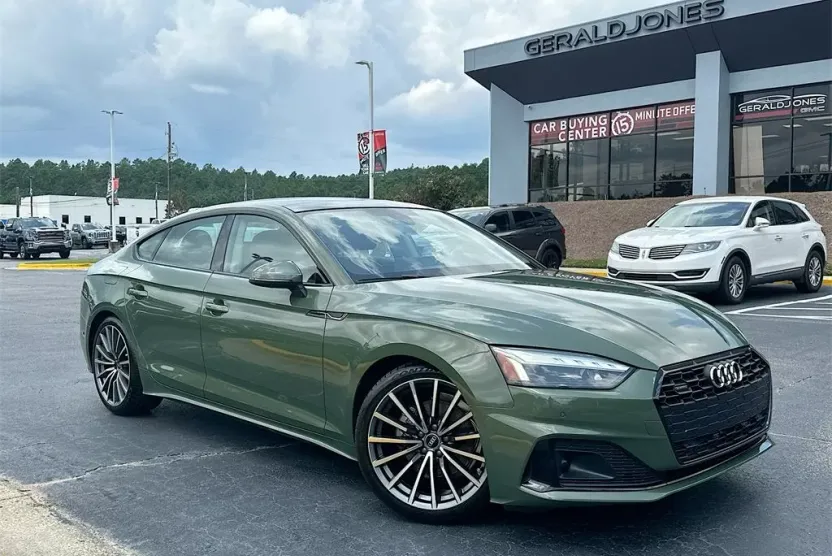 2022 Audi A5 Quattro Premium Plus photo 1