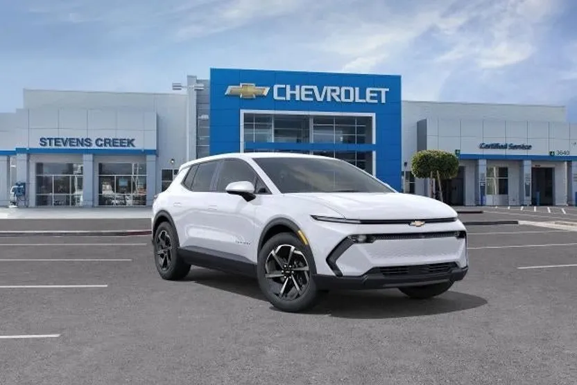 2026 Chevrolet Equinox EV 1LT photo 1