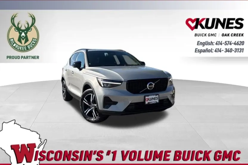 2024 Volvo XC40 Core photo 1