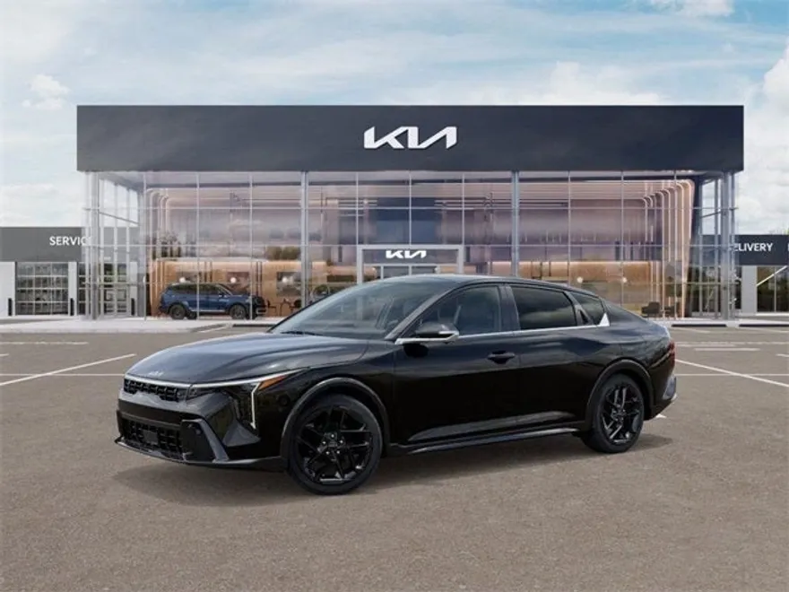 2025 Kia K4 GT-Line Turbo photo 1