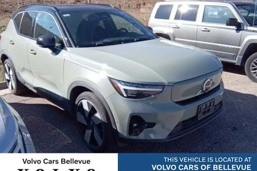 2023 Volvo XC40 Recharge Ultimate photo 1