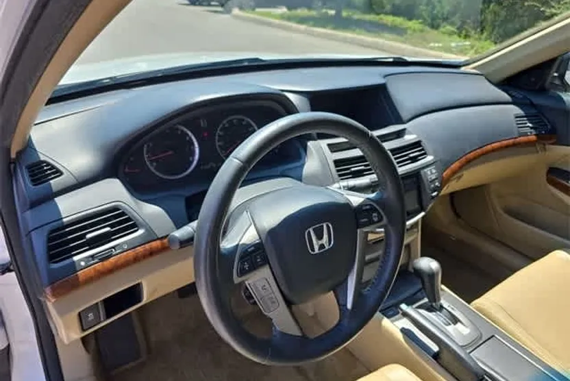 2012 Honda Accord EX-L photo 1